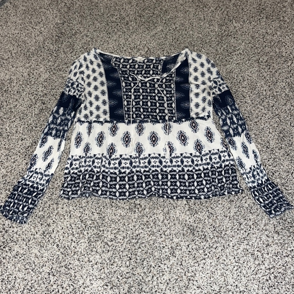 Aeropostale light-weight blouse